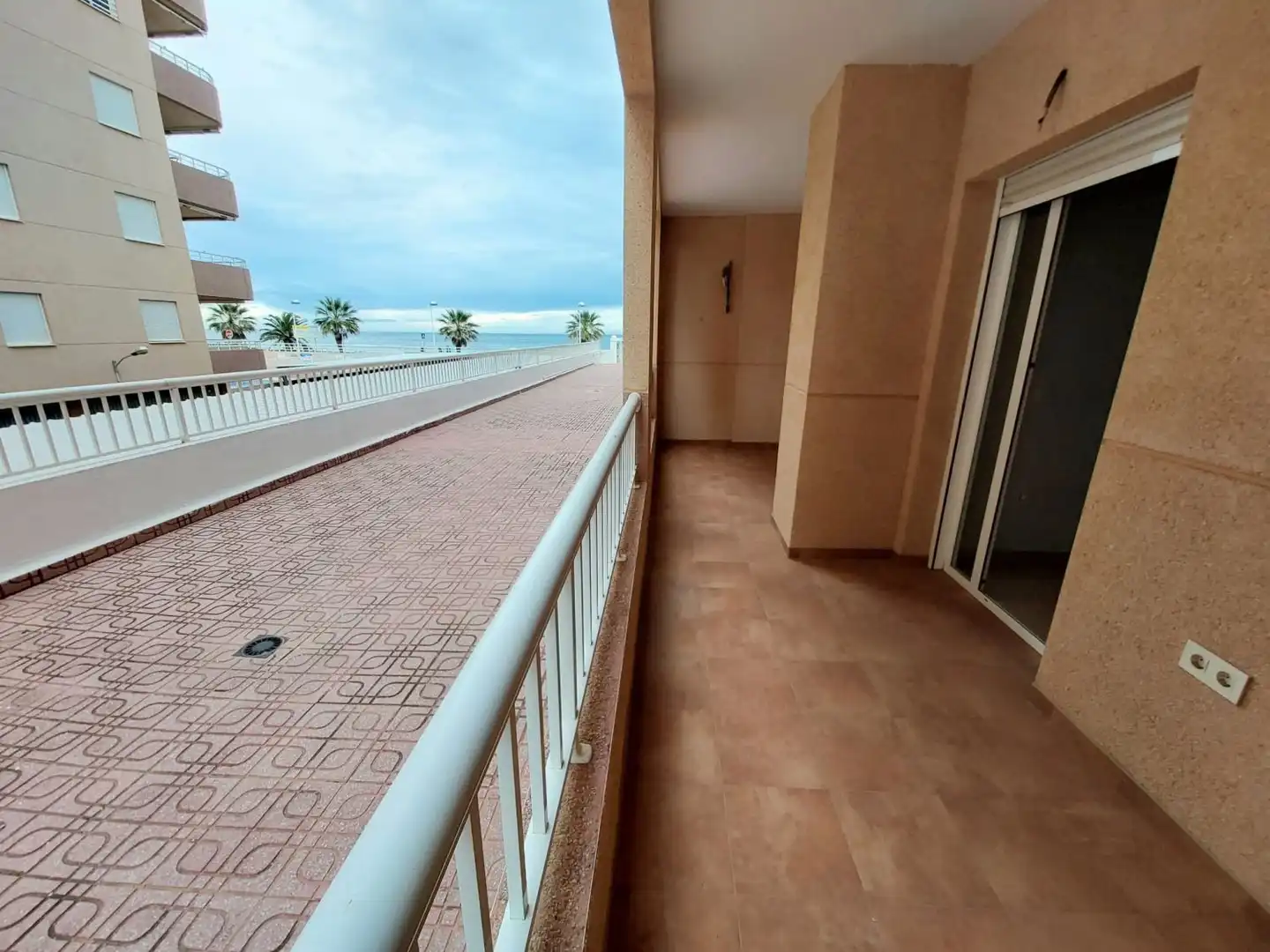 Apartments for sale in Maritimo Mediterraneo, 53, Playa Morro de Gos