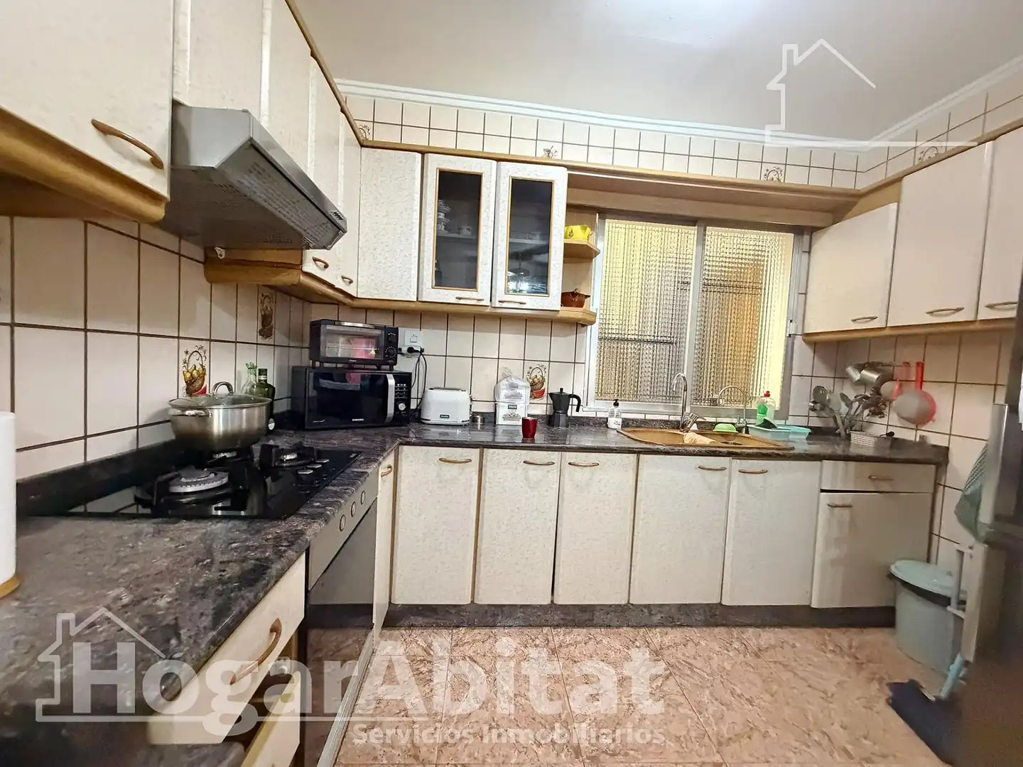 Kitchen of Houses for sale in Aldaia, Valencia