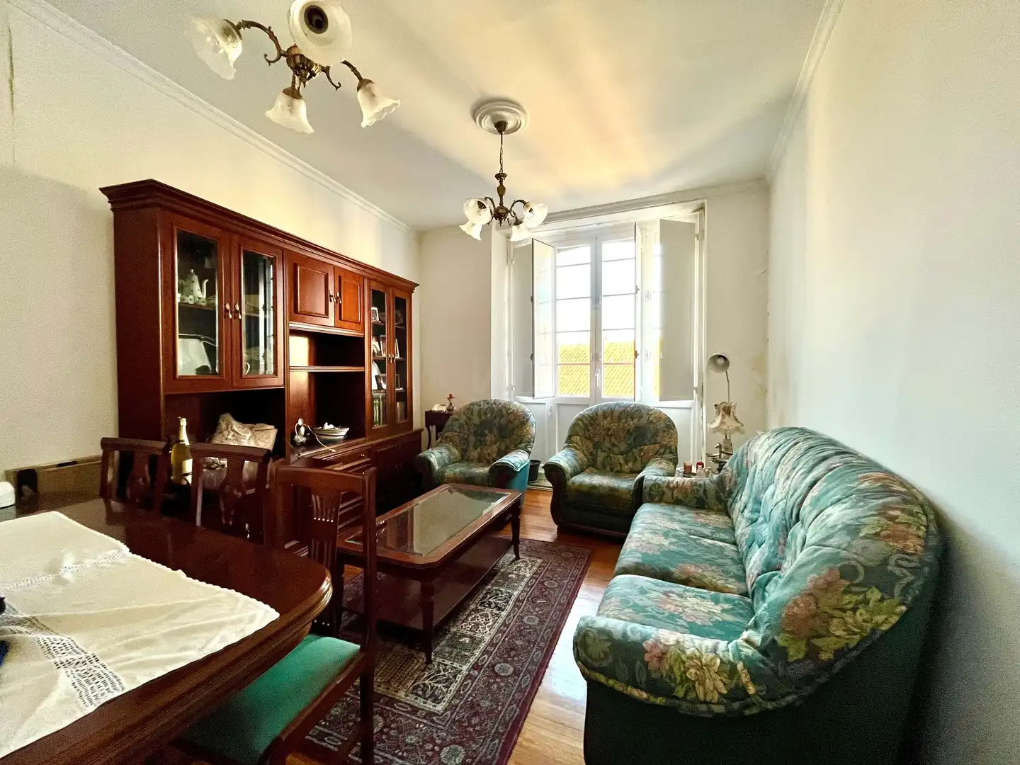 Sala de estar de Piso en venta en Santiago de Compostela  con Calefacción