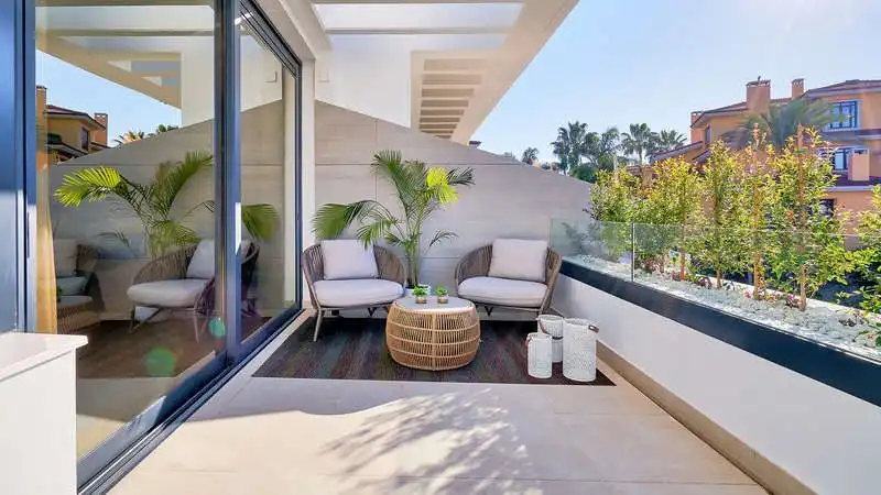 Villa con piscina in vendita a Nueva Andalucía, imagen 24