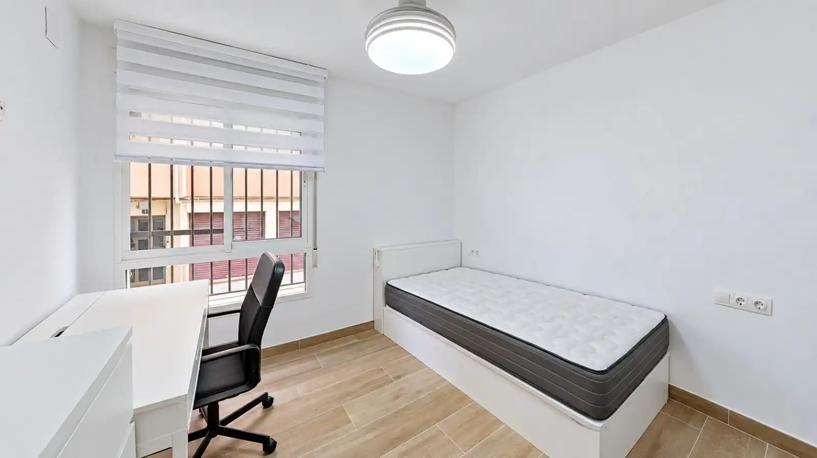 Bedroom of Flat for sale in Ayuntamiento - El Salvador