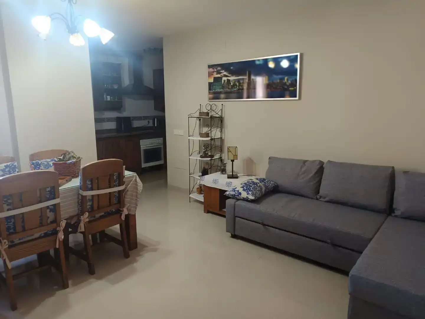 Sala d'estar de Pis de lloguer en Roquetas de Mar ciudad