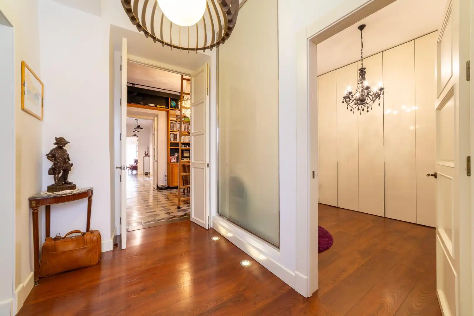Maisonette zum Verkauf in Almería mit Klimaanlage, Terrasse und Abstellraum