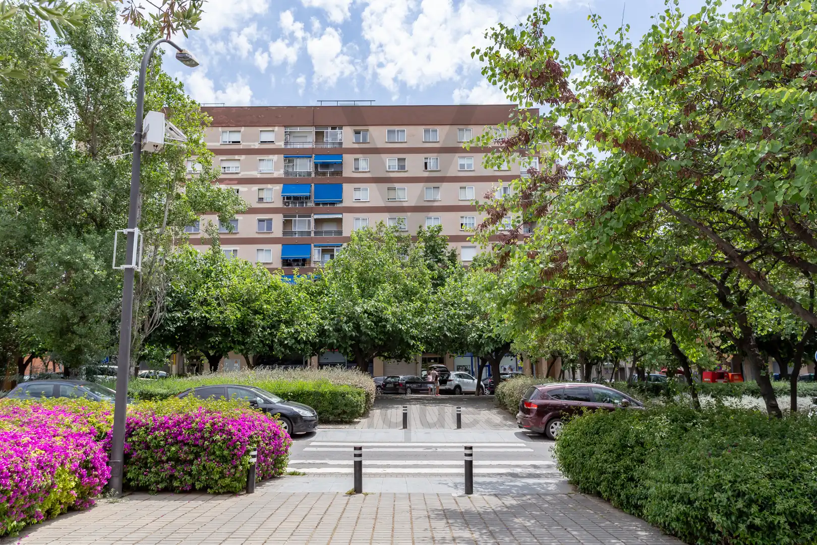 Außenansicht von Wohnung zum Verkauf in Reus mit Klimaanlage, Heizung und Terrasse