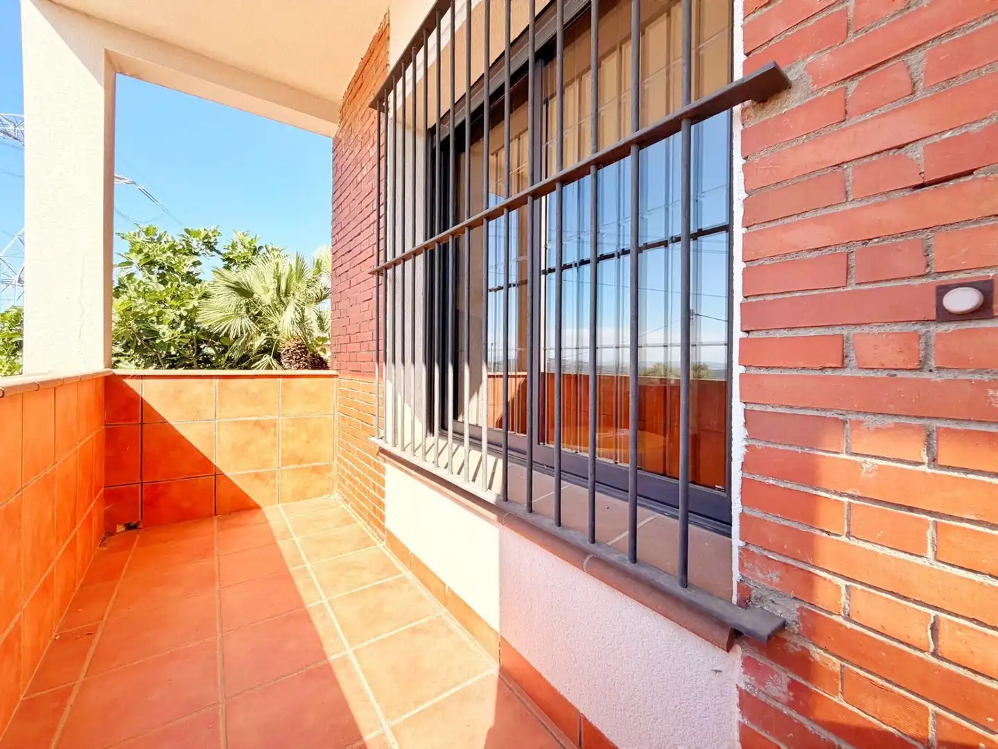 Terrassa de Casa o xalet en venda en Canyelles amb Terrassa, Traster i Piscina