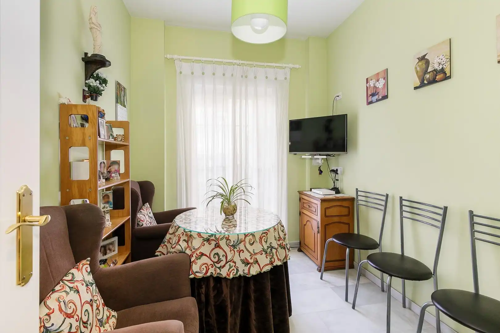 Living room of Houses for sale in Granada  with Terrace and Storage room