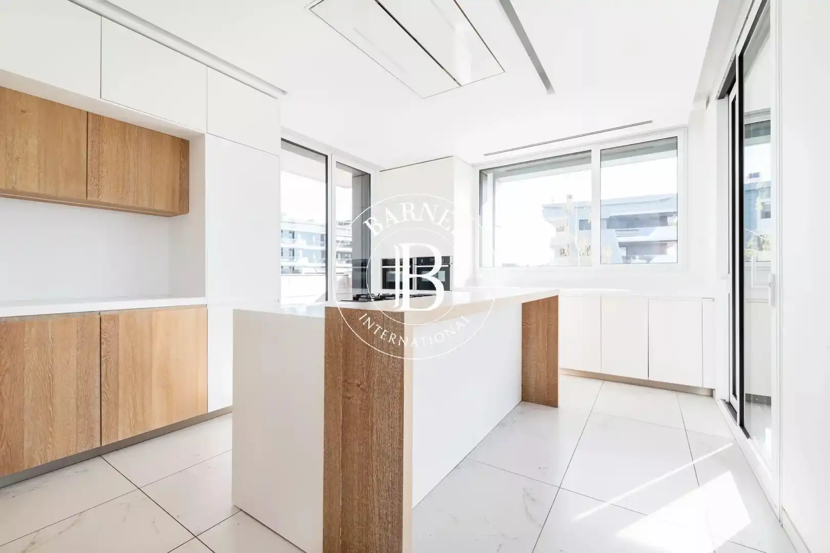 Kitchen of Flat for rent in Pozuelo de Alarcón  with Air Conditioner, Heating and Terrace