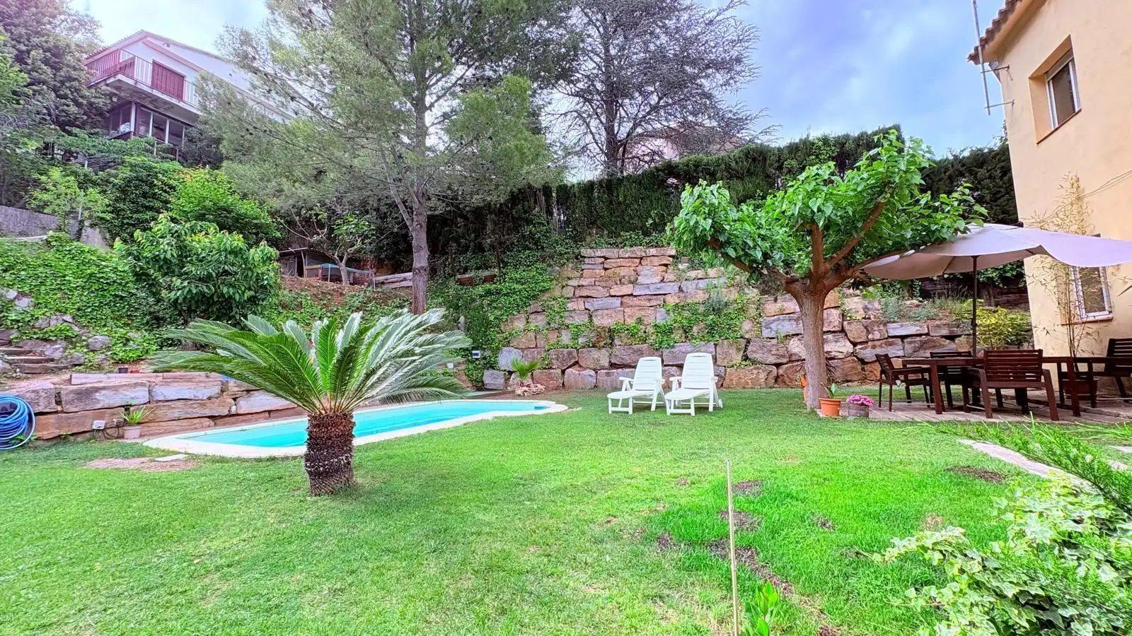 Jardí de Casa o xalet en venda en Castellar del Vallès amb Calefacció, Jardí privat i Terrassa