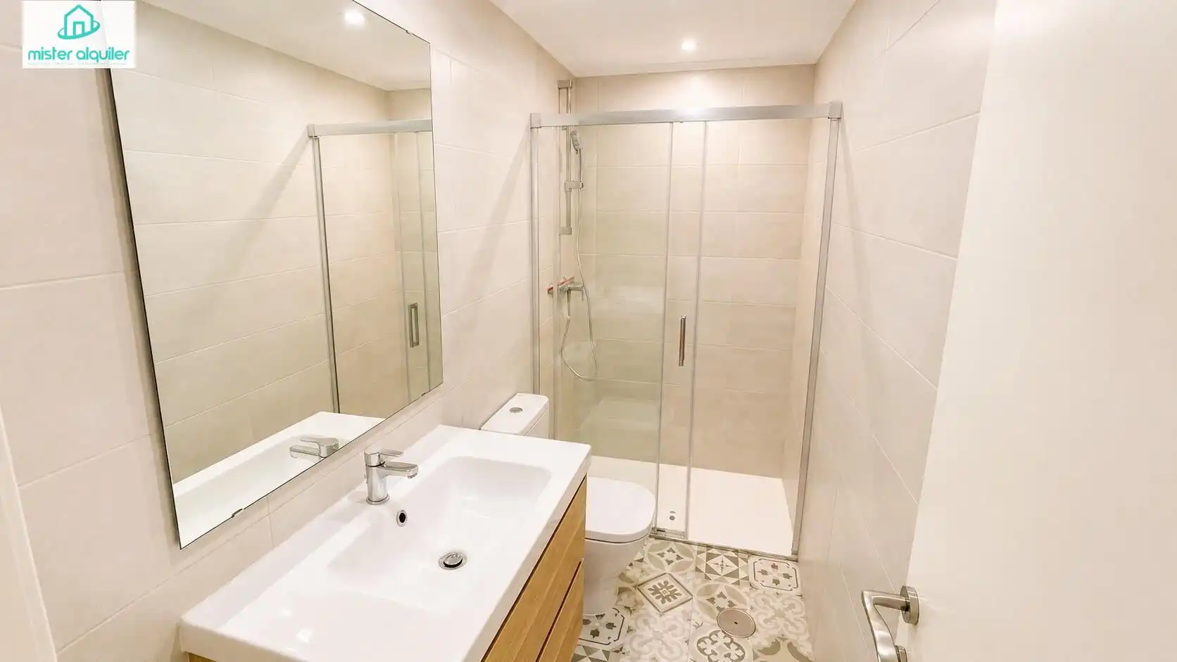 Badezimmer von Wohnungen zur Miete in El Campello mit Klimaanlage, Heizung und Terrasse
