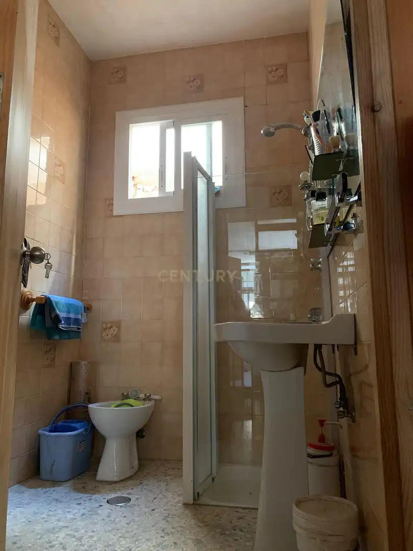 Badezimmer von Geschaftsraum zum Verkauf in Padul
