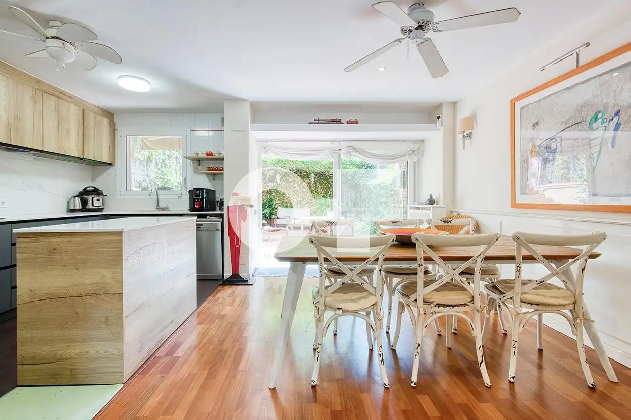 Maison mitoyenne avec piscine à vendre à Avenida Avinguda Pau Casals, imagen 3