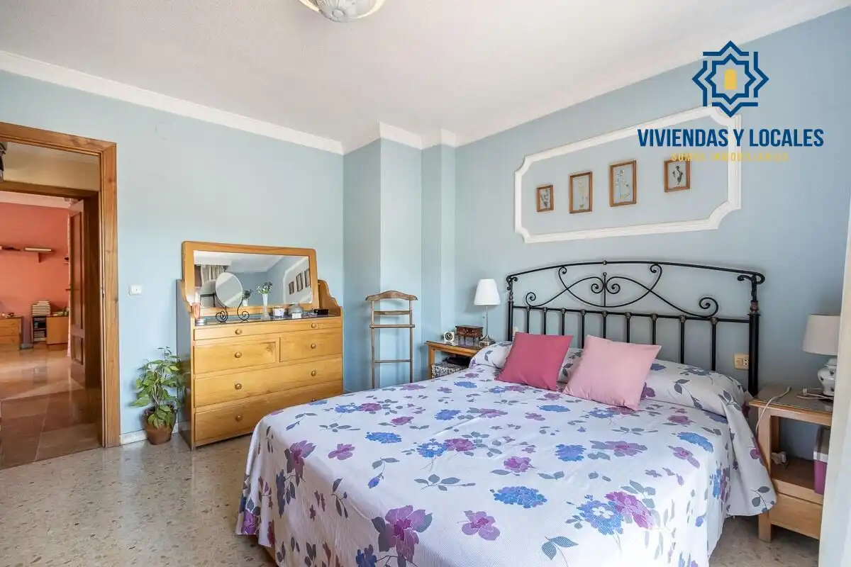 Villa mit Pool zum Verkauf in Pinos Genil, imagen 17