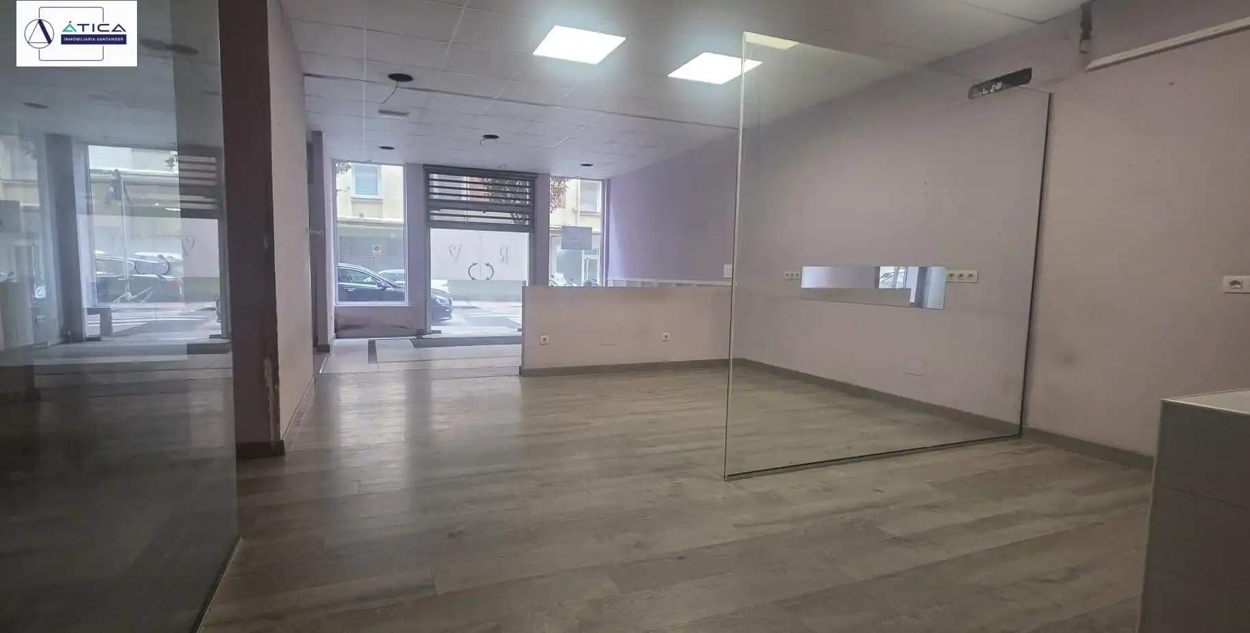 Gewerbefläche zum Verkauf in Avenida de la Reina Victoria, imagen 11