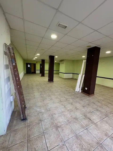 Local comercial de lloguer a Plaça de Jaume I el Conqueridor 8, imagen 8