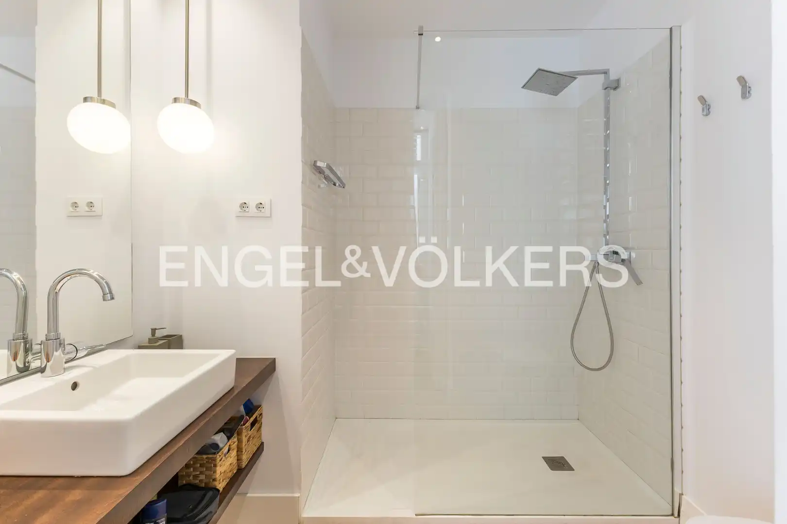 Baño de Piso en venta en Madrid con Aire acondicionado y Calefacción