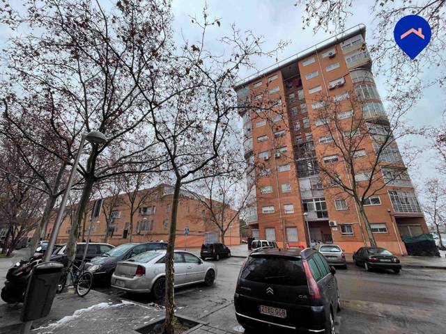 Piso en Venta en Calle Campotéjar en Orcasur - 12 de Octubre