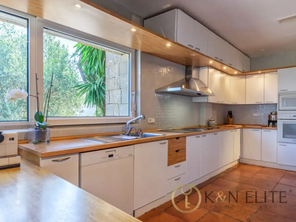 Kitchen of Houses for sale in Petrer  with Private garden and Swimming Pool