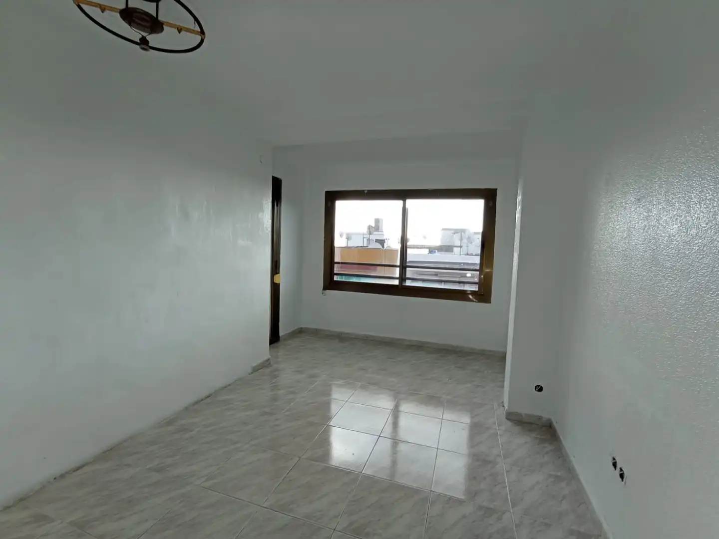 Piso en venta en C/ Nuria, Zona Alta