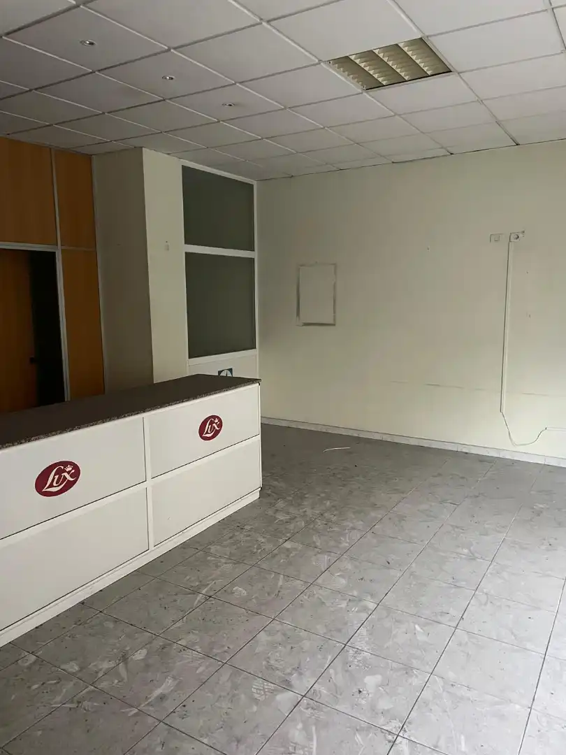 Local comercial en venta en Rúa de Zaragoza, imagen 2
