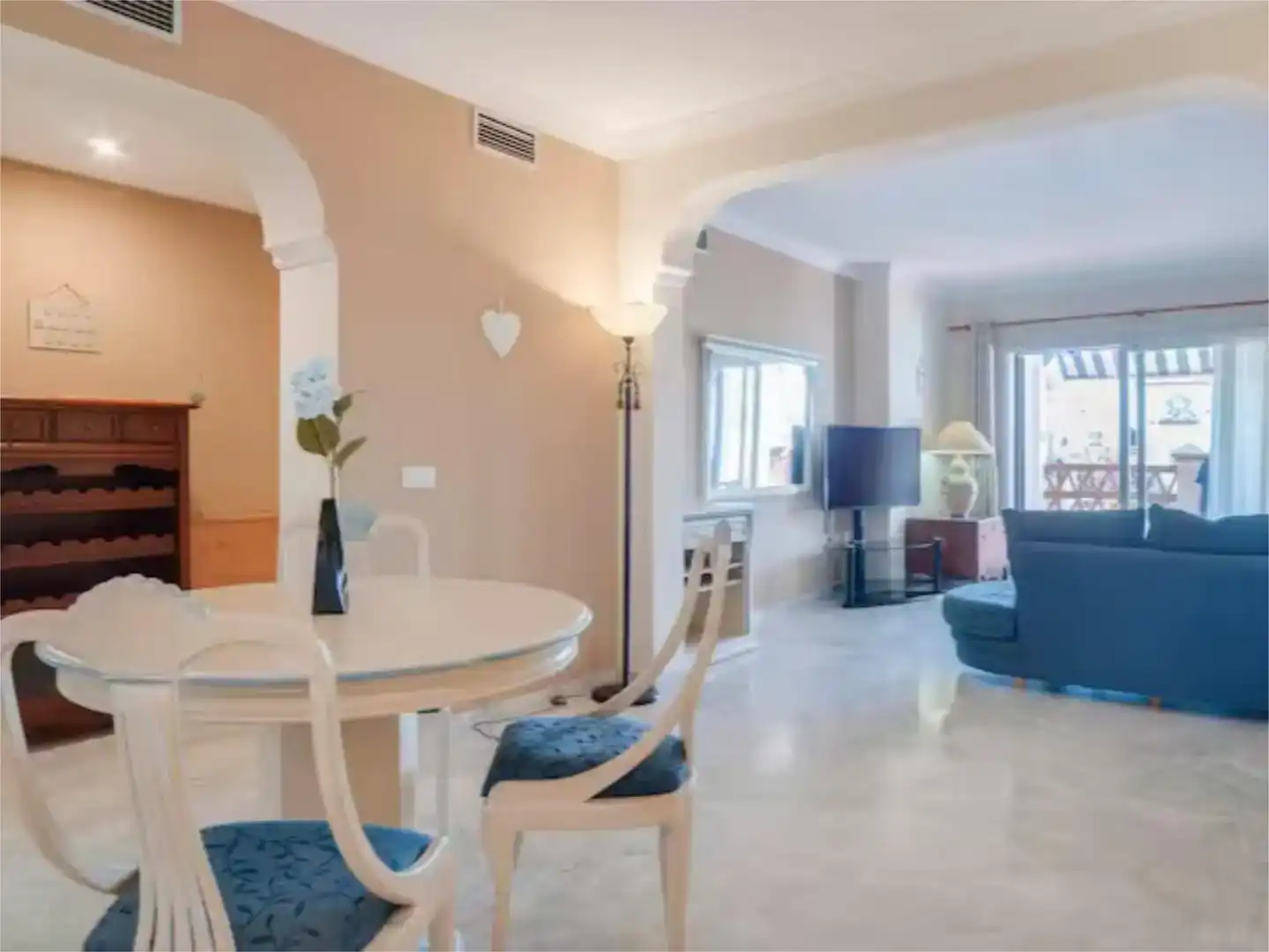 Dining room of Flat for rent in Mijas  with Air Conditioner, Swimming Pool and Balcony