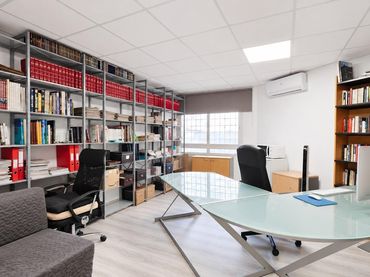 Office space for sale in Centre