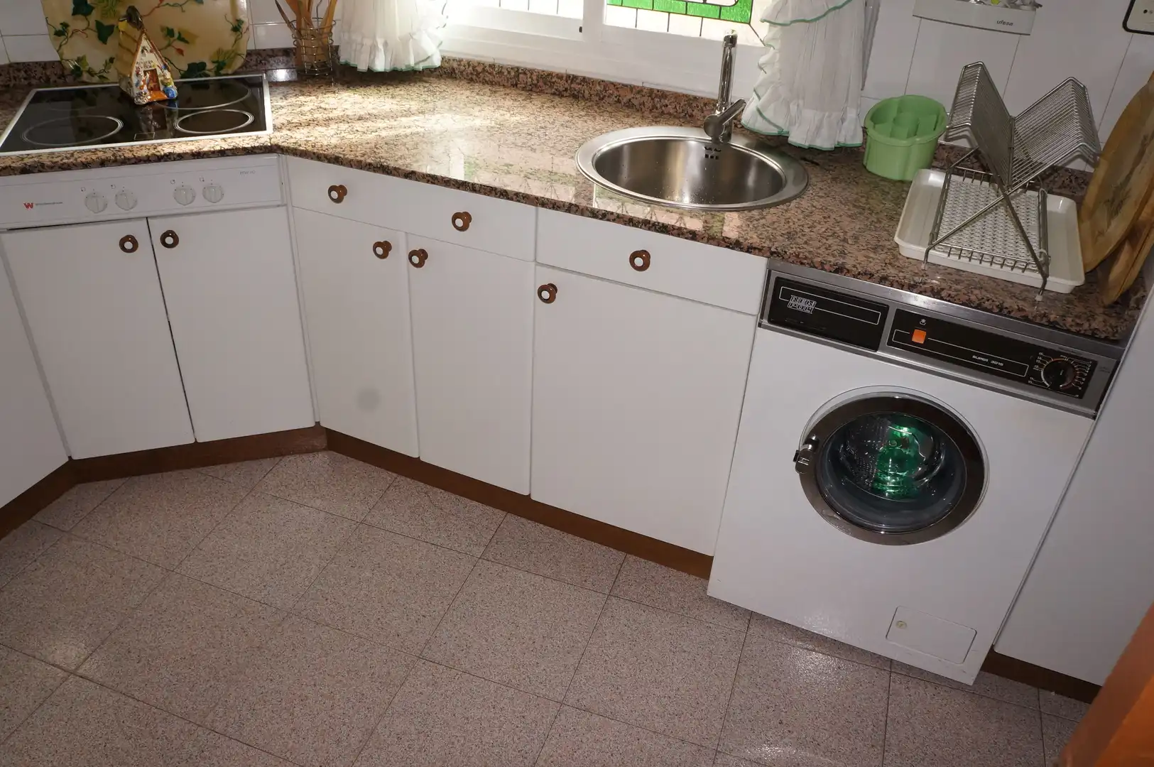 Cocina de Casa o chalet en venta en Alberite con Trastero