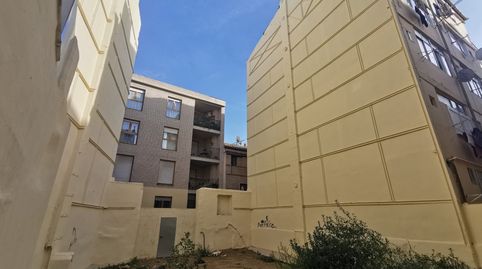 Foto 2 von Residential zum Verkauf in Calle de Mariano Gracia, Arrabal, Zaragoza Capital