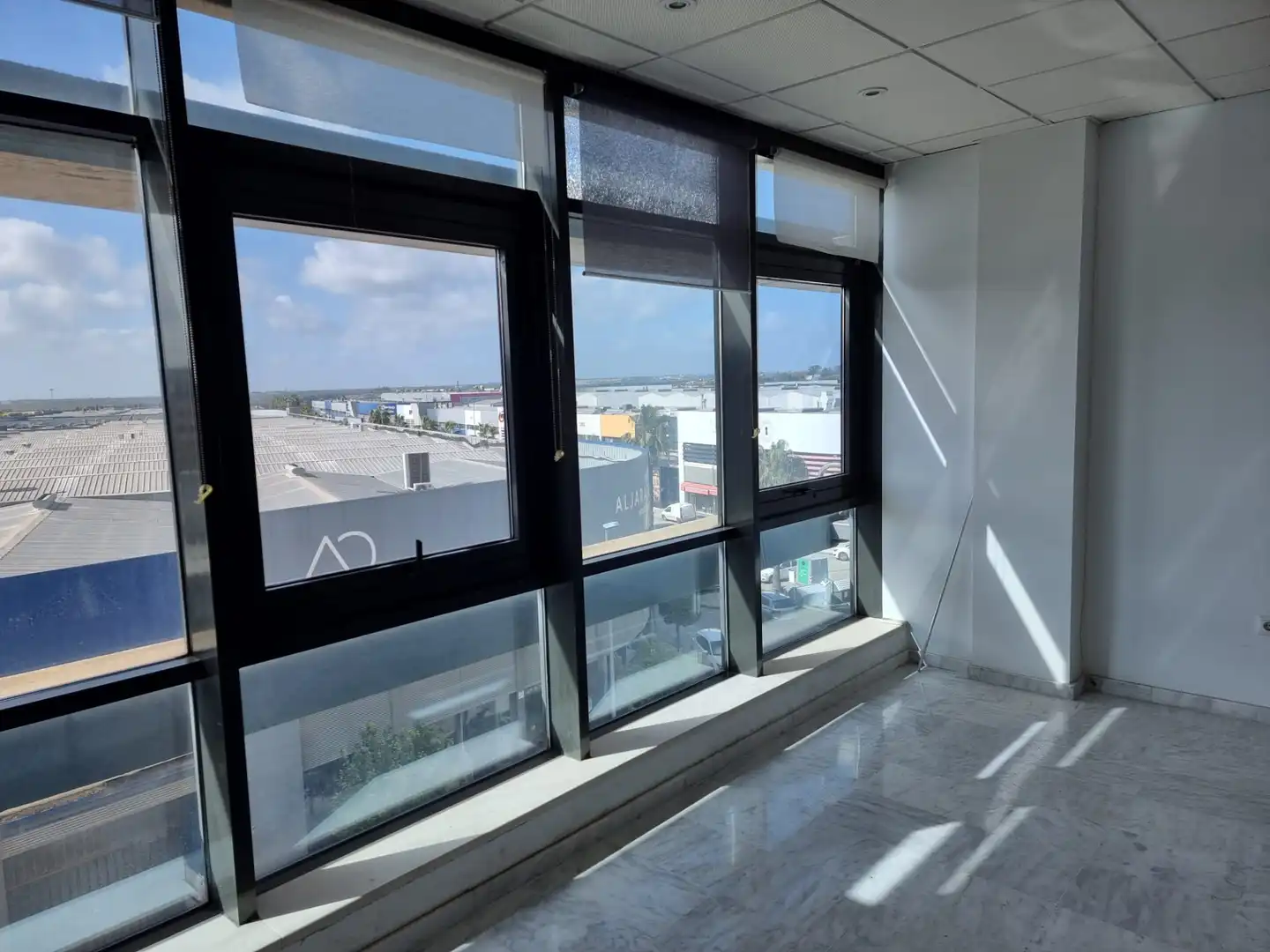 Office space with lift to rent in Pisa, imagen 9