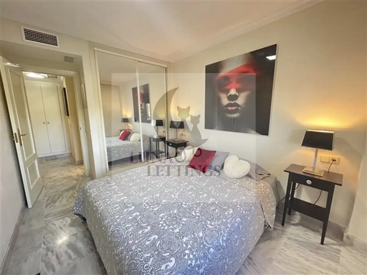 Appartement compact avec piscine à louer à Avenida Príncipe Salman e1, imagen 13