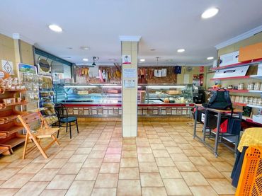 Local commercial en cession à Calle Torras i Bages