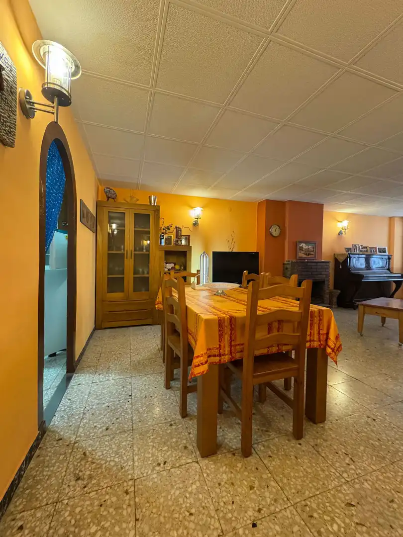 Menjador de Casa o xalet en venda en Maella amb Moblat, Forn i Rentadora