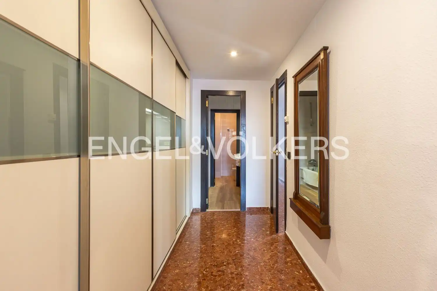 Piso en venta en Valencia con Aire acondicionado, Calefacción y Balcón