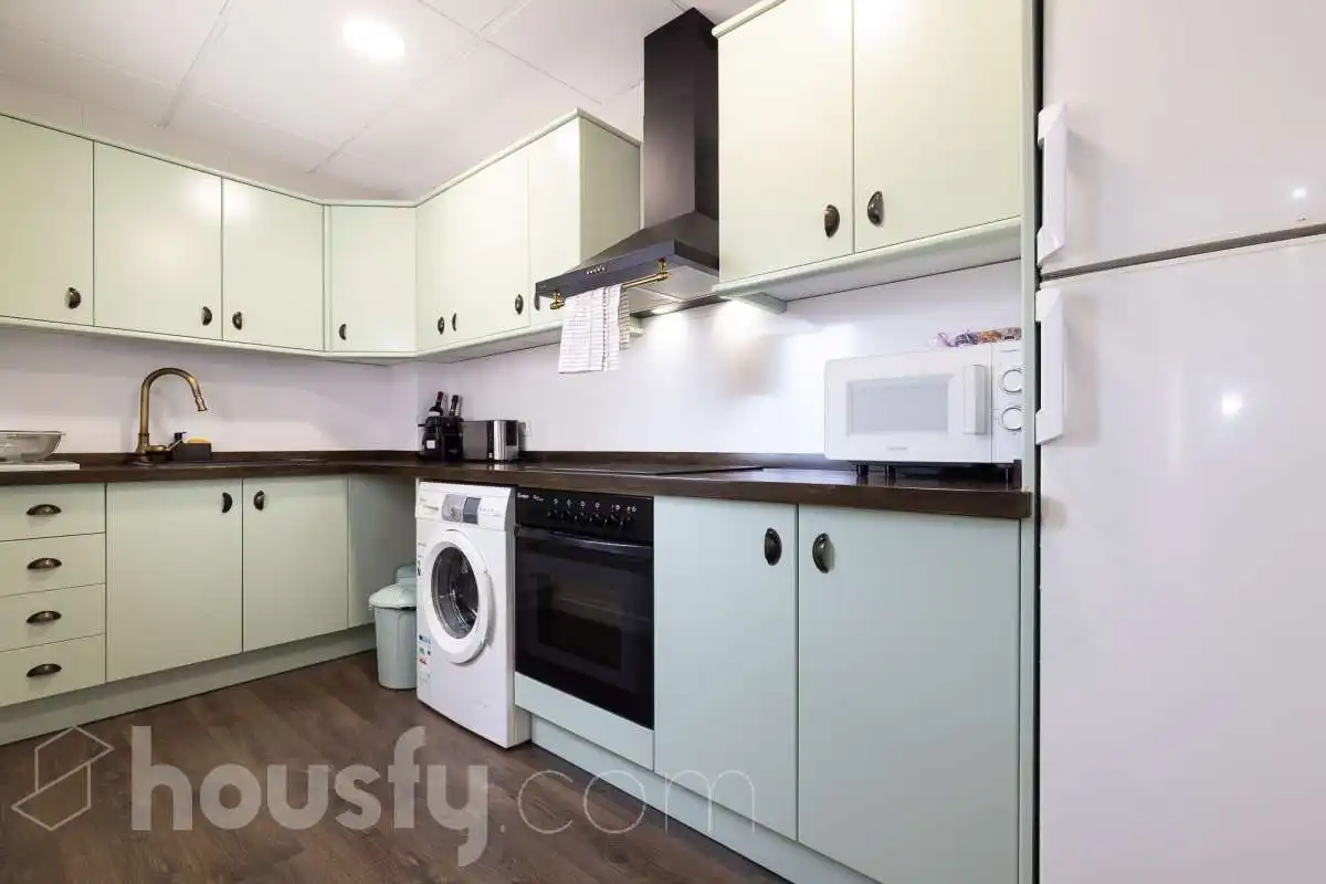 Cocina de Dúplex en venta en La Ràpita con Aire acondicionado, Calefacción y Parquet