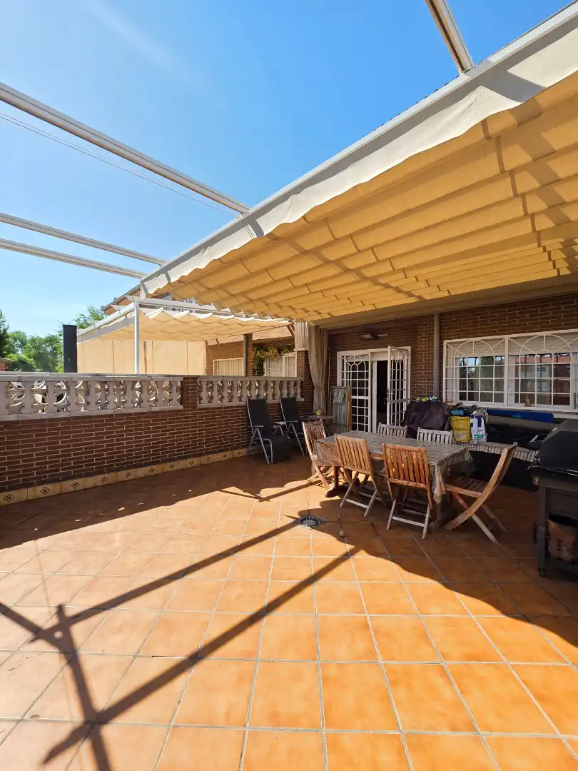 Terrace of Detached homes for sale in Getafe  with Air Conditioner, Heating and Parquet flooring