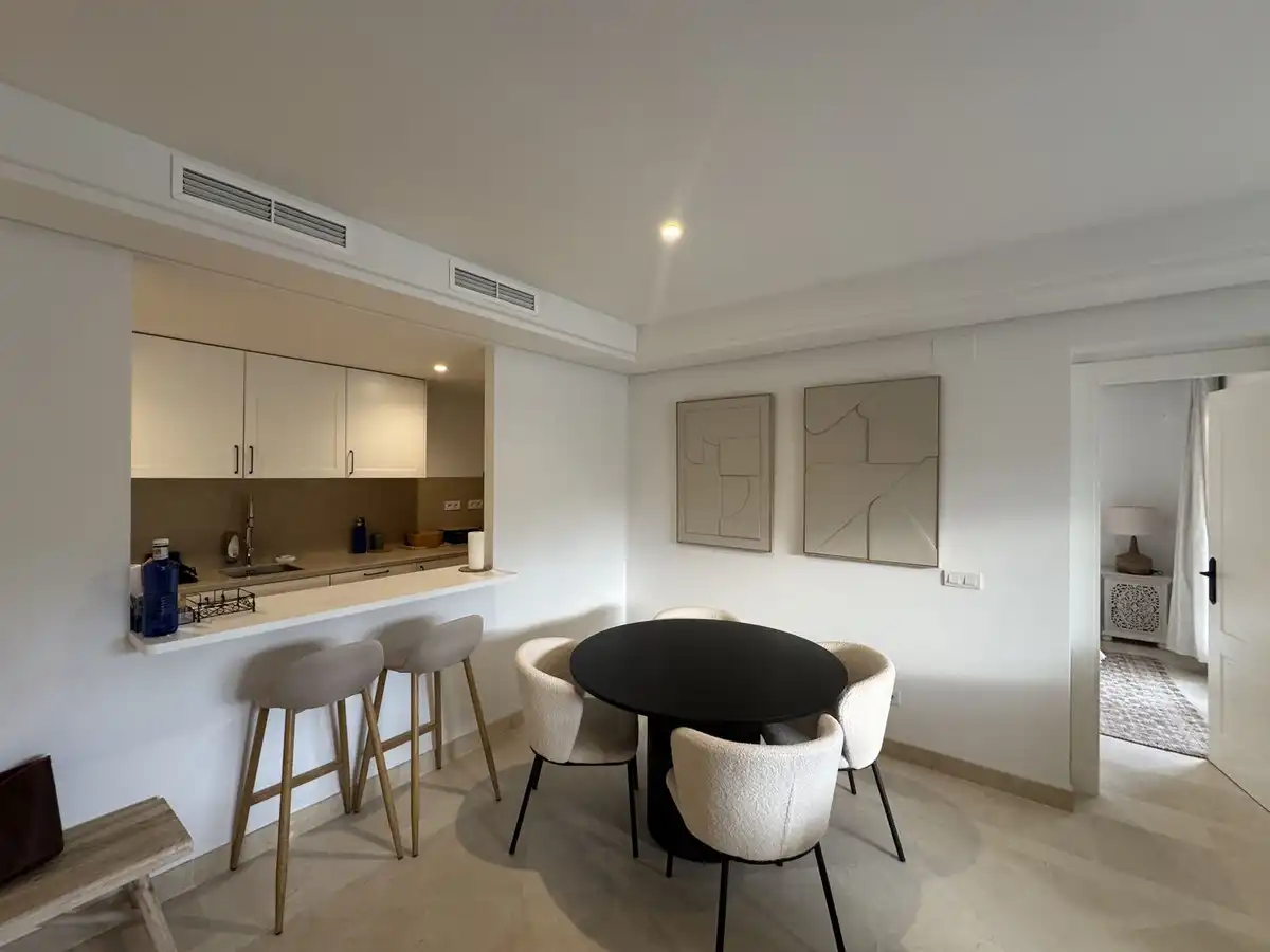 Flat with lift for sale in Nueva Andalucía, imagen 7