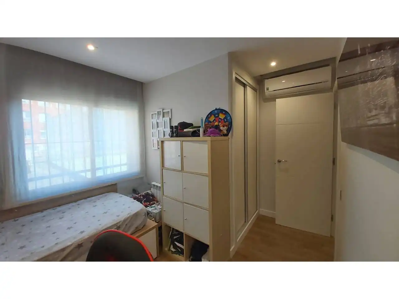 Dormitori de Pis en venda en Sant Cugat del Vallès amb Aire condicionat, Calefacció i Parquet