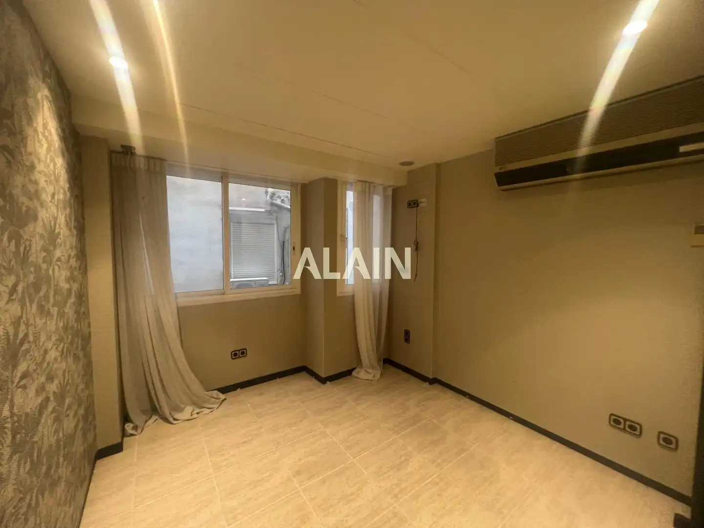 Ufficio con ascensore in vendita a L'Eixample, imagen 13