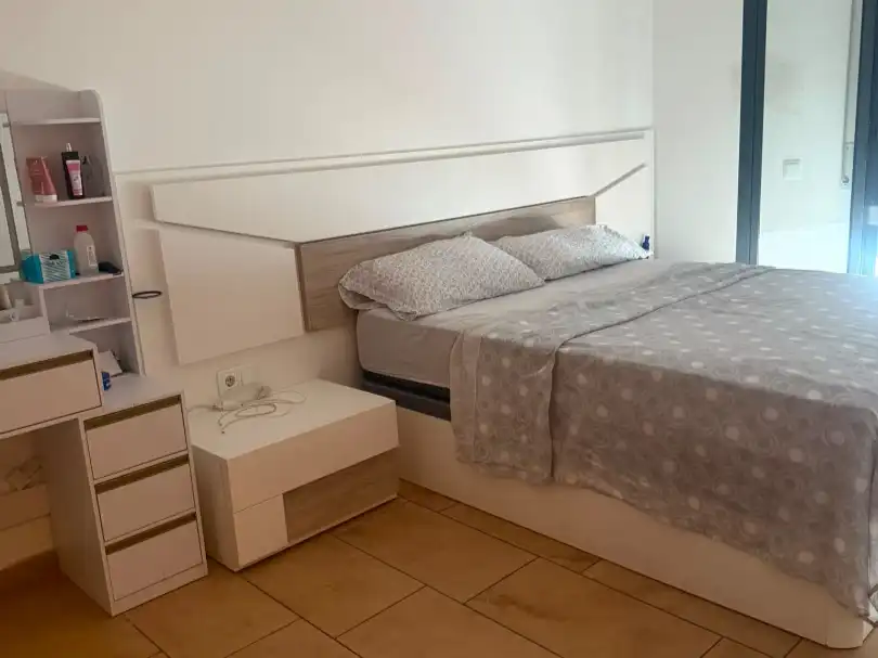Piso con piscina en venta en Carrer Joan Fuster 4, imagen 3