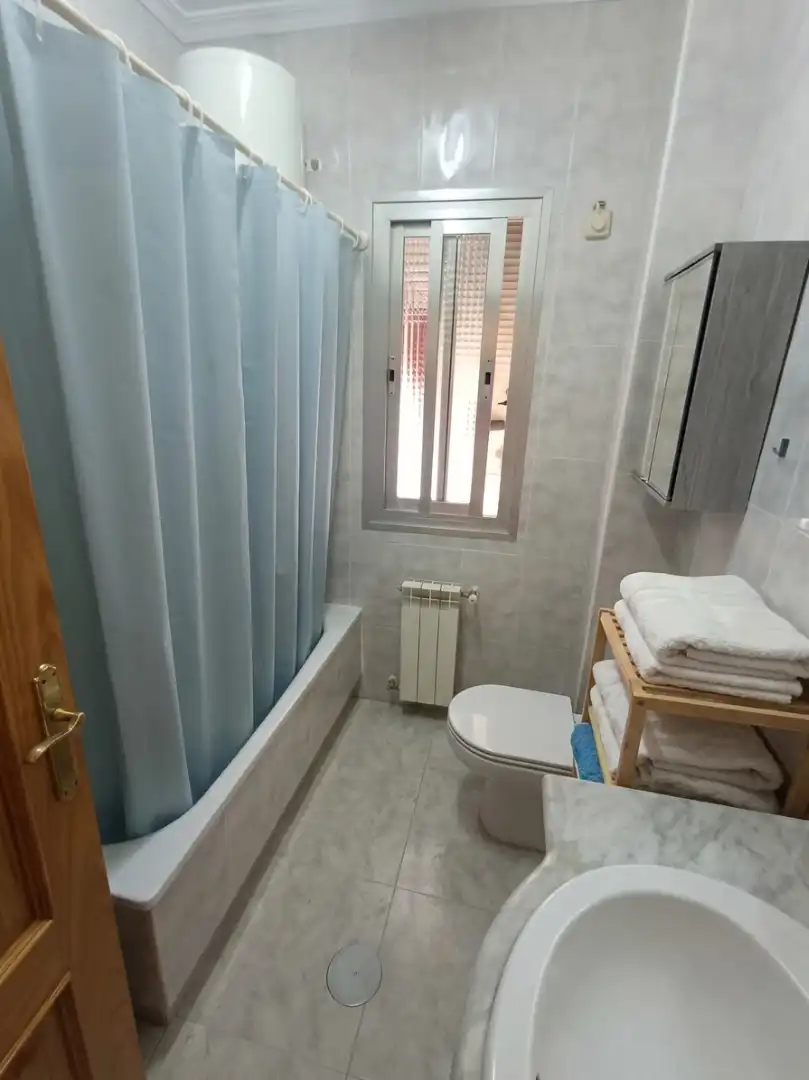 Baño de Piso en venta en Ciudad Real con Aire acondicionado, Calefacción y Terraza