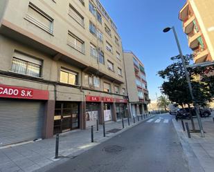 Exterior view of Flat for sale in L'Hospitalet de Llobregat  with Air Conditioner, Heating and Parquet flooring