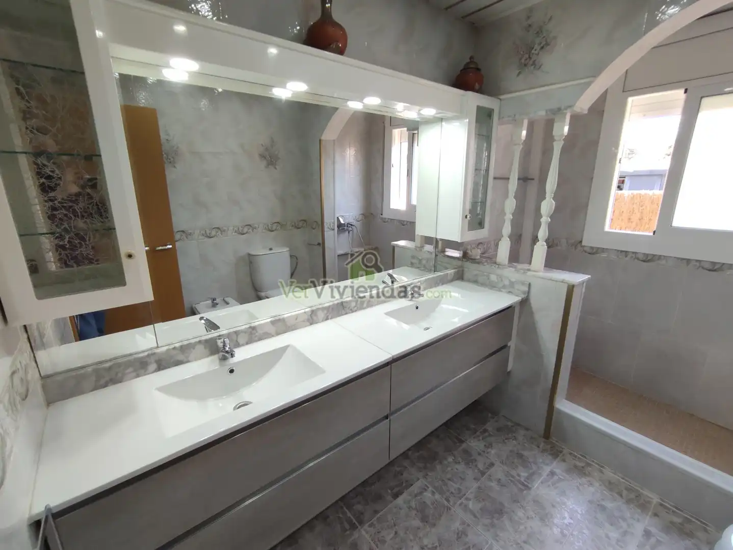 Bathroom of Houses for sale in Masquefa  with Air Conditioner, Heating and Private garden