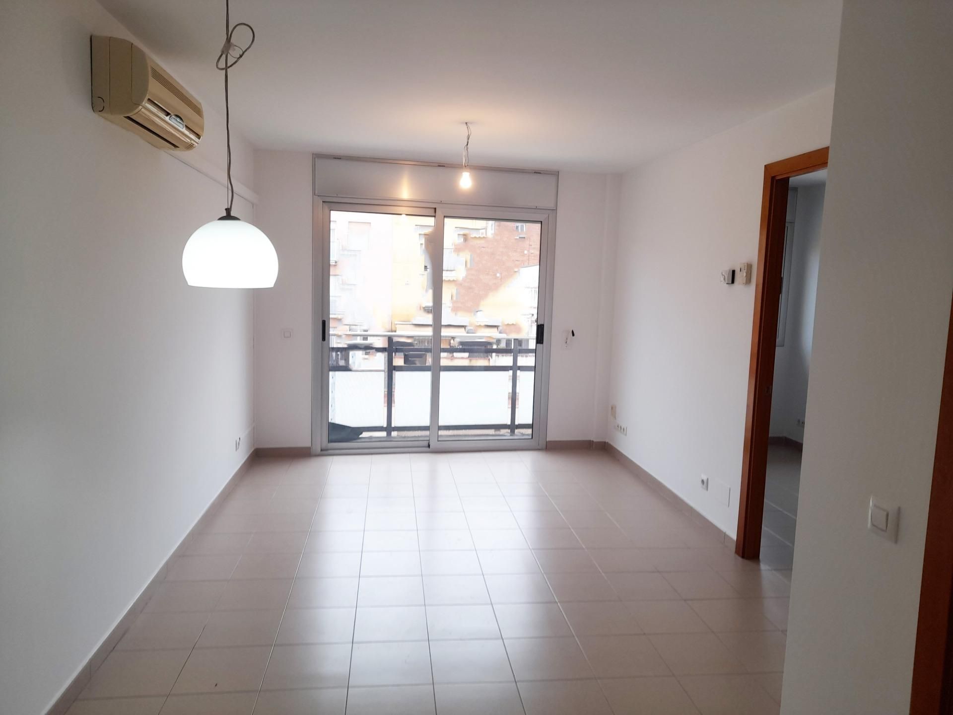 Flat to rent in Centre