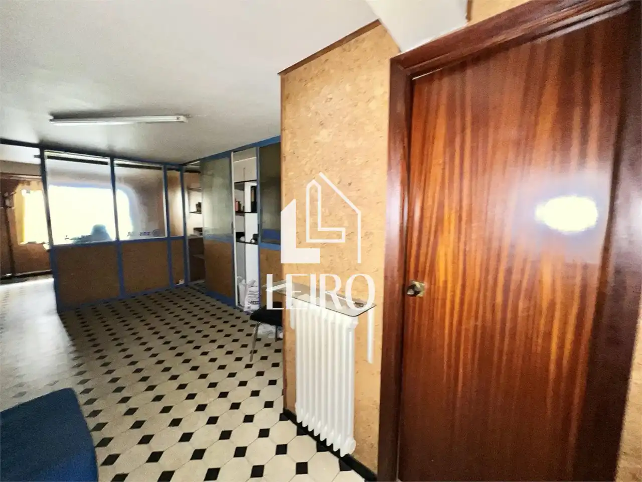 Oficina en venda en Vilagarcía de Arousa amb Calefacció i Moblat