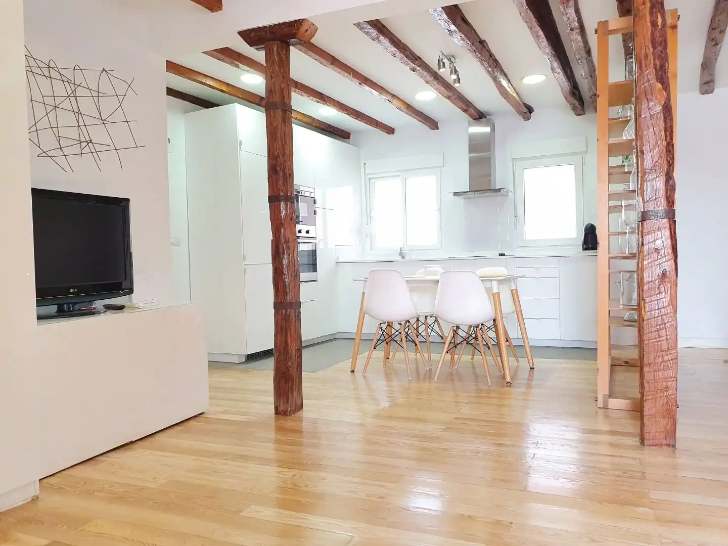 Cocina de Ático de alquiler en Madrid con Aire acondicionado, Calefacción y Terraza