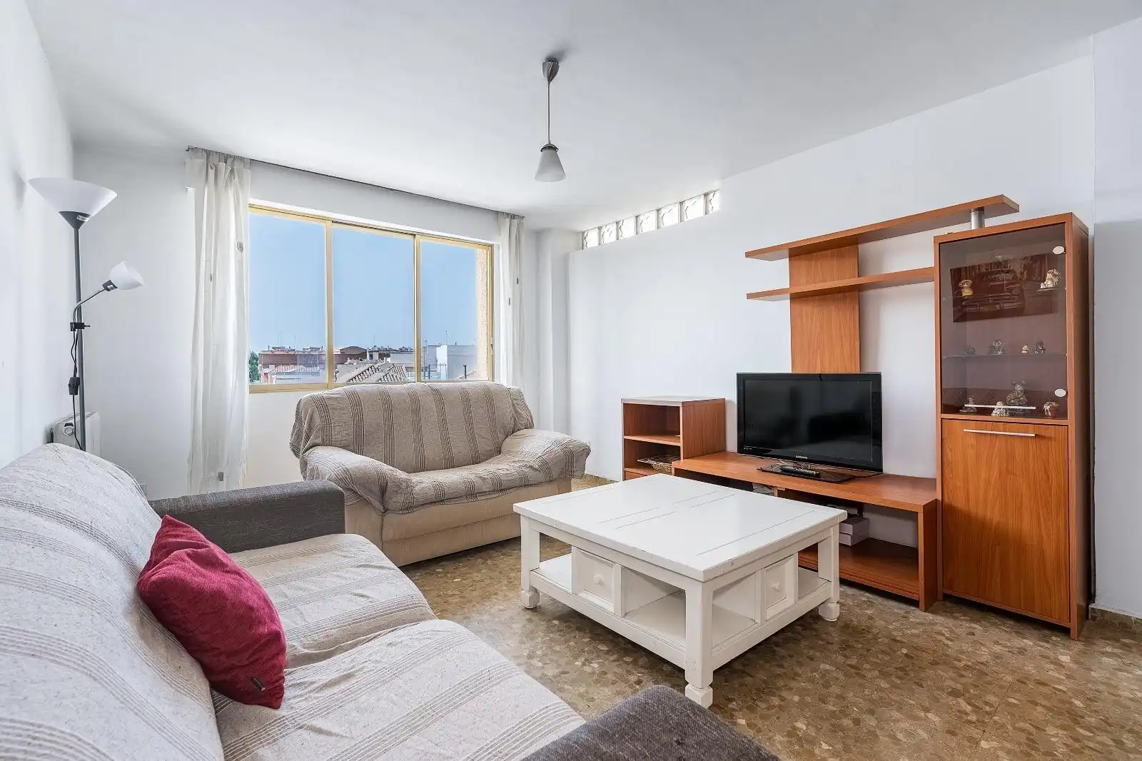 Living room of Flat for sale in Granada  with Heating
