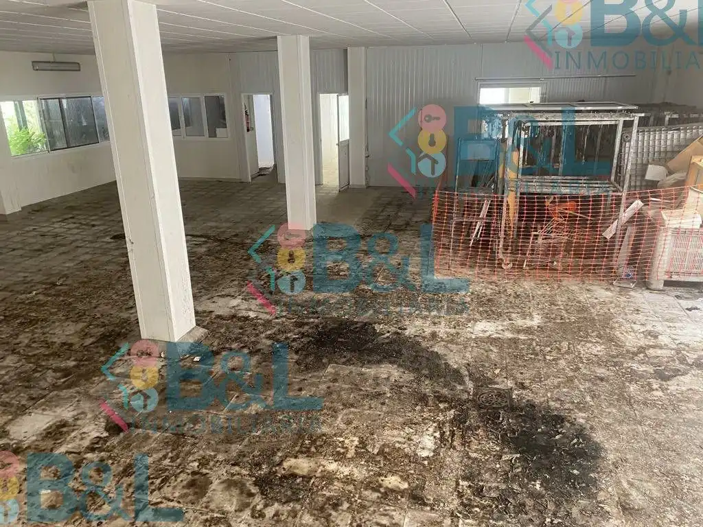 Industrial buildings for sale in Jabugo