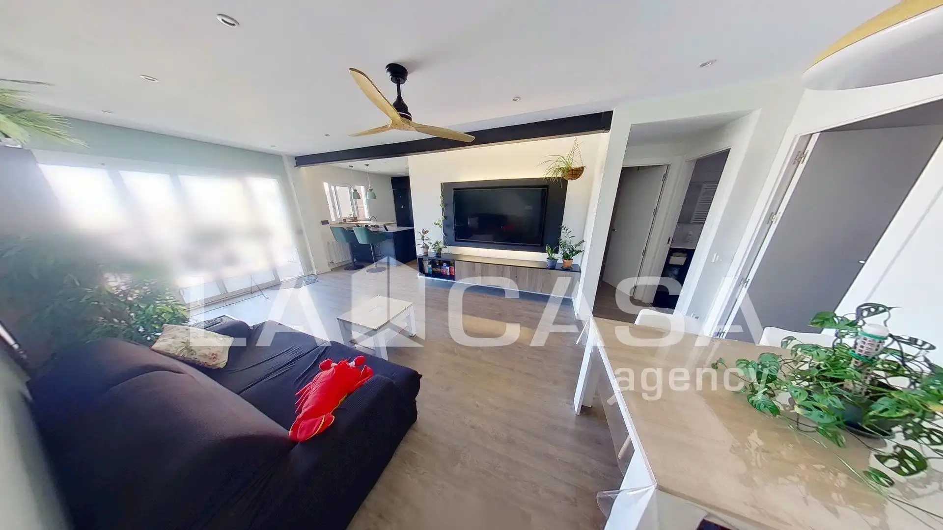 Flat for sale in Barcelona  with Balcony