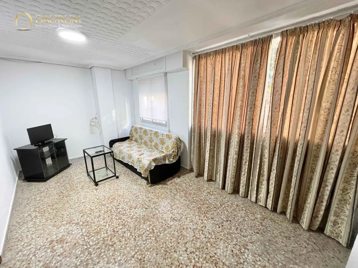 Habitación de Piso en venta en Manises con Aire acondicionado, Terraza y Amueblado