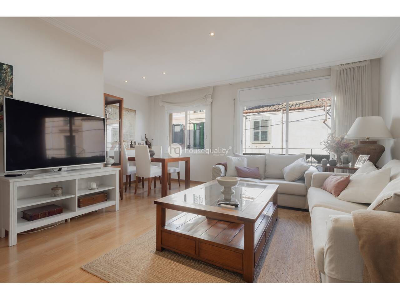 Living room of Flat for sale in Vilassar de Mar  with Air Conditioner, Heating and Parquet flooring