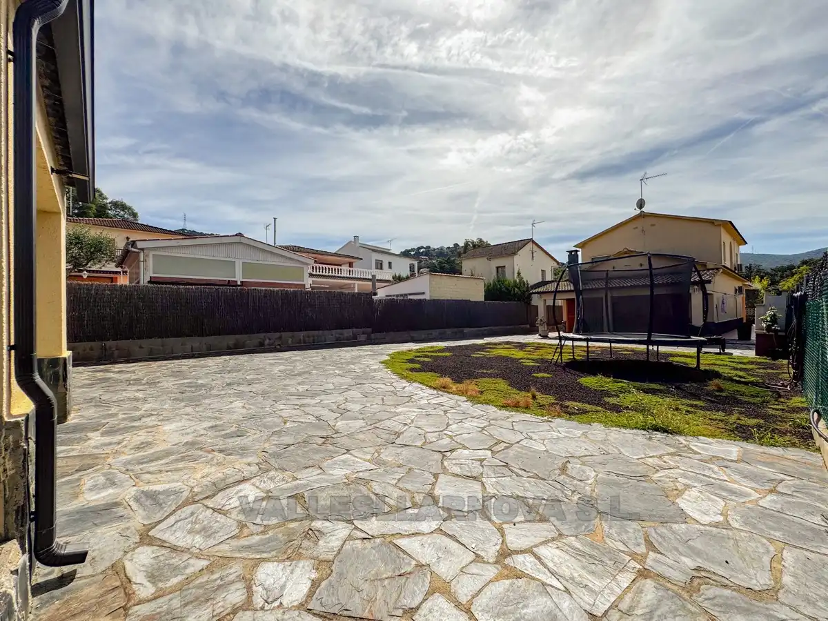 Detached house with garden for sale in Sant Fost de Campsentelles, imagen 23